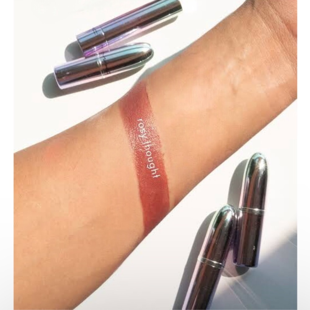 BNIB MAC Cosmetics Limited Edition Lustreglass Lipstick - Rosy Thoughts - Picture 5 of 5